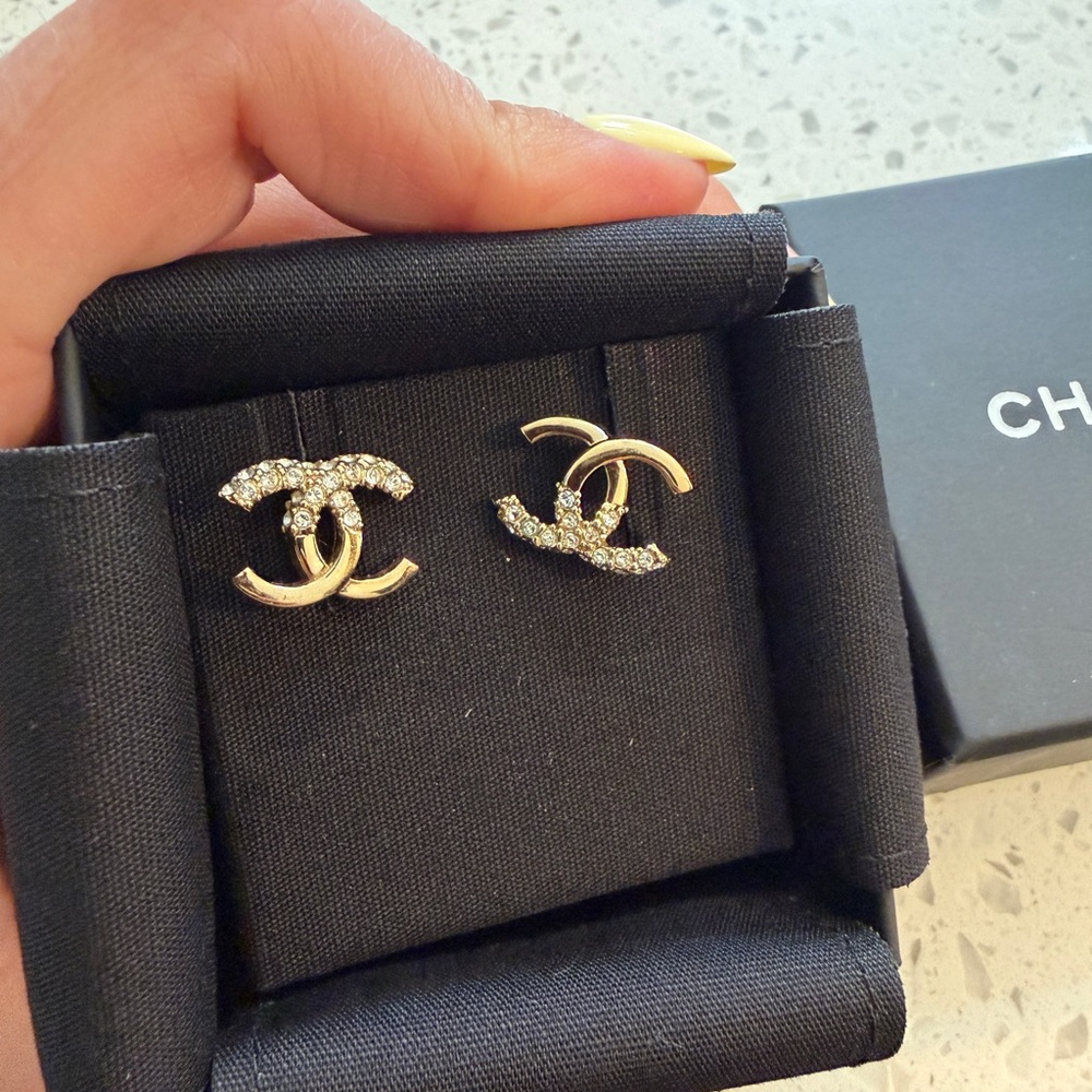 CHANEL Gold Crystal CC Stud Earrings - Gold and Clear